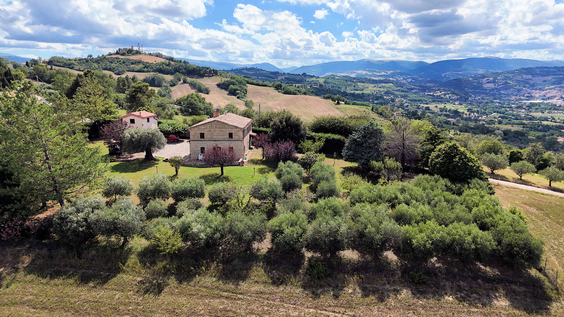 Stone Villa in Le Marche