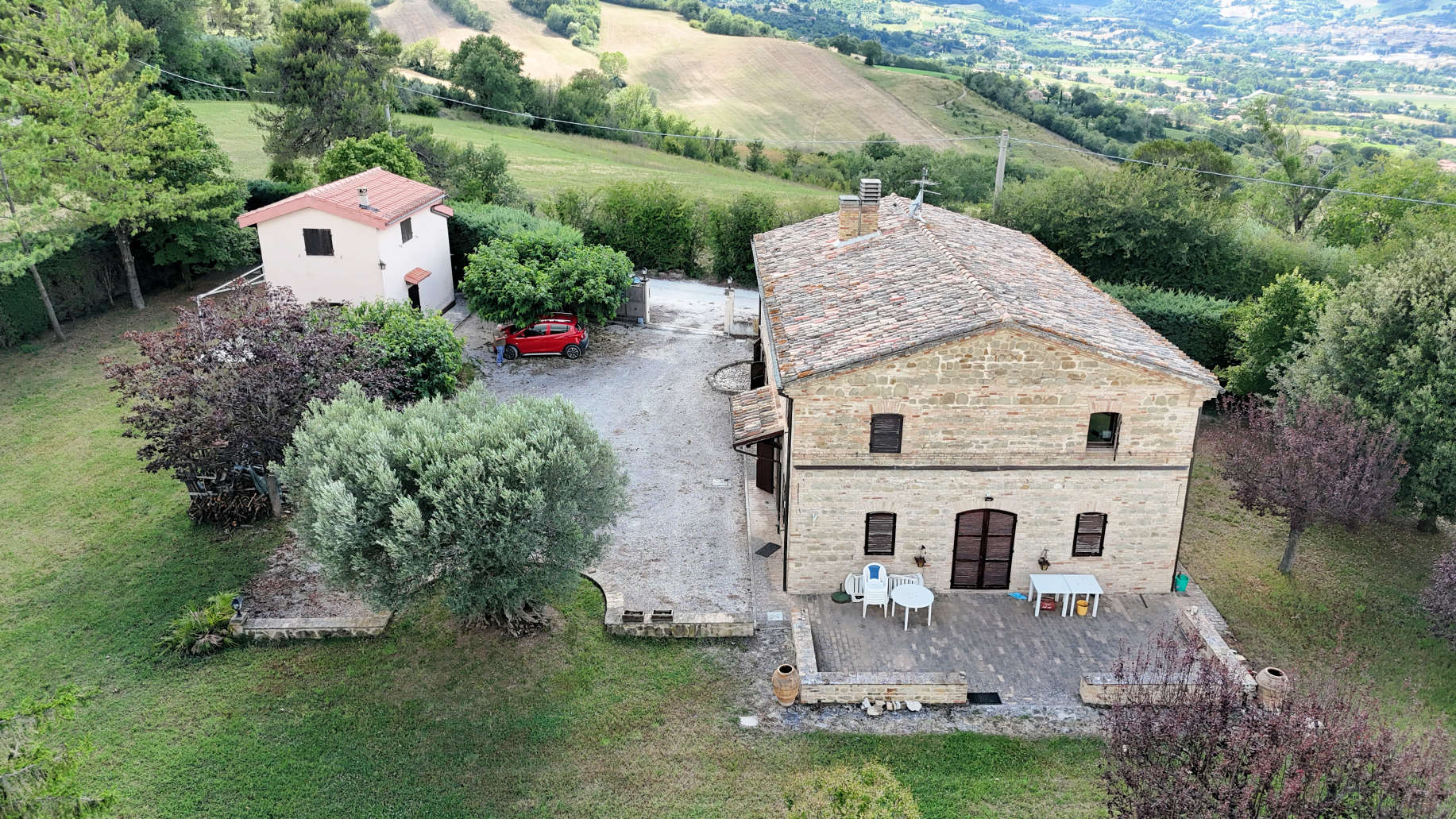 Stone Villa in Le Marche