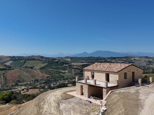 Villa with sea view in Ripatransone