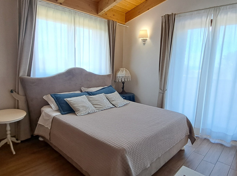 Agriturismo with sea view in Le Marche