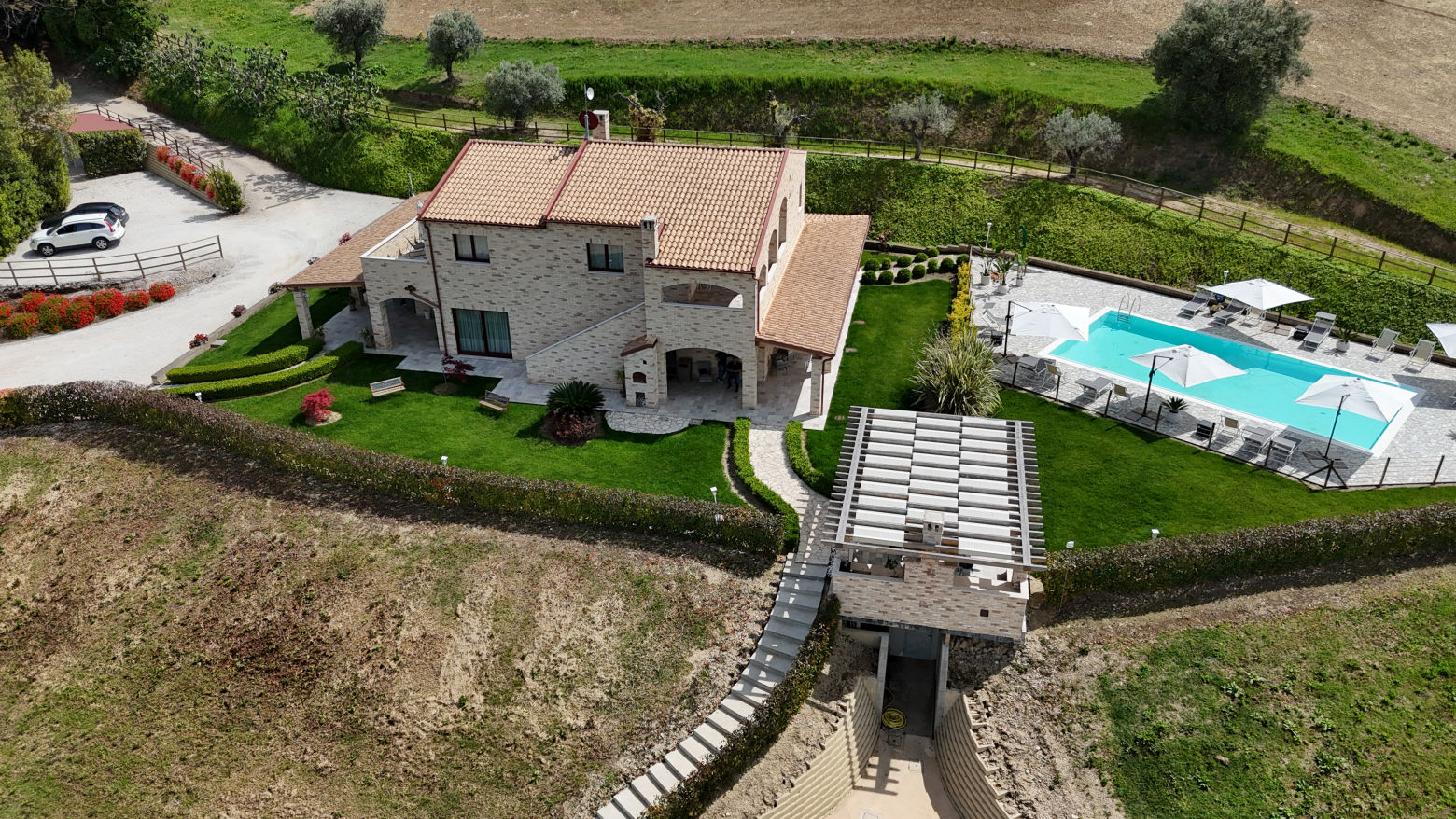 Agriturismo with sea view in Le Marche