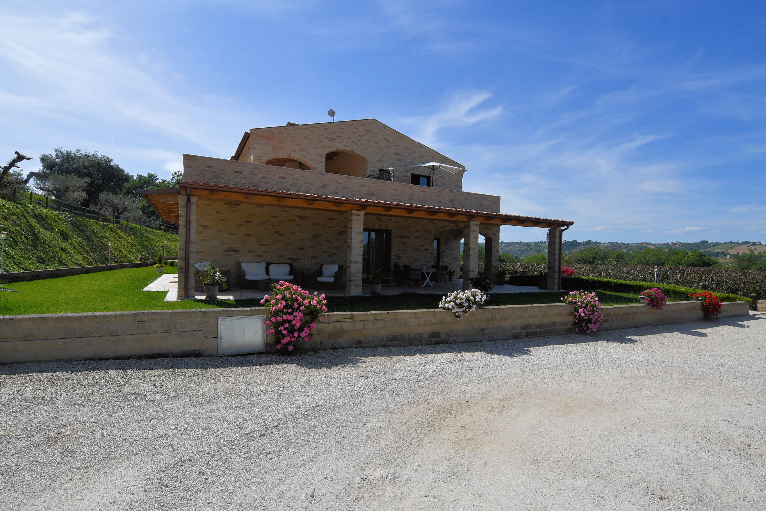 Agriturismo with sea view in Le Marche