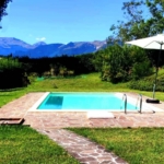 2 country houses with 4 Apartments and pool in San Ginesio