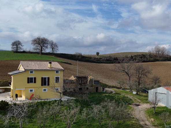 Country house in Le Marche