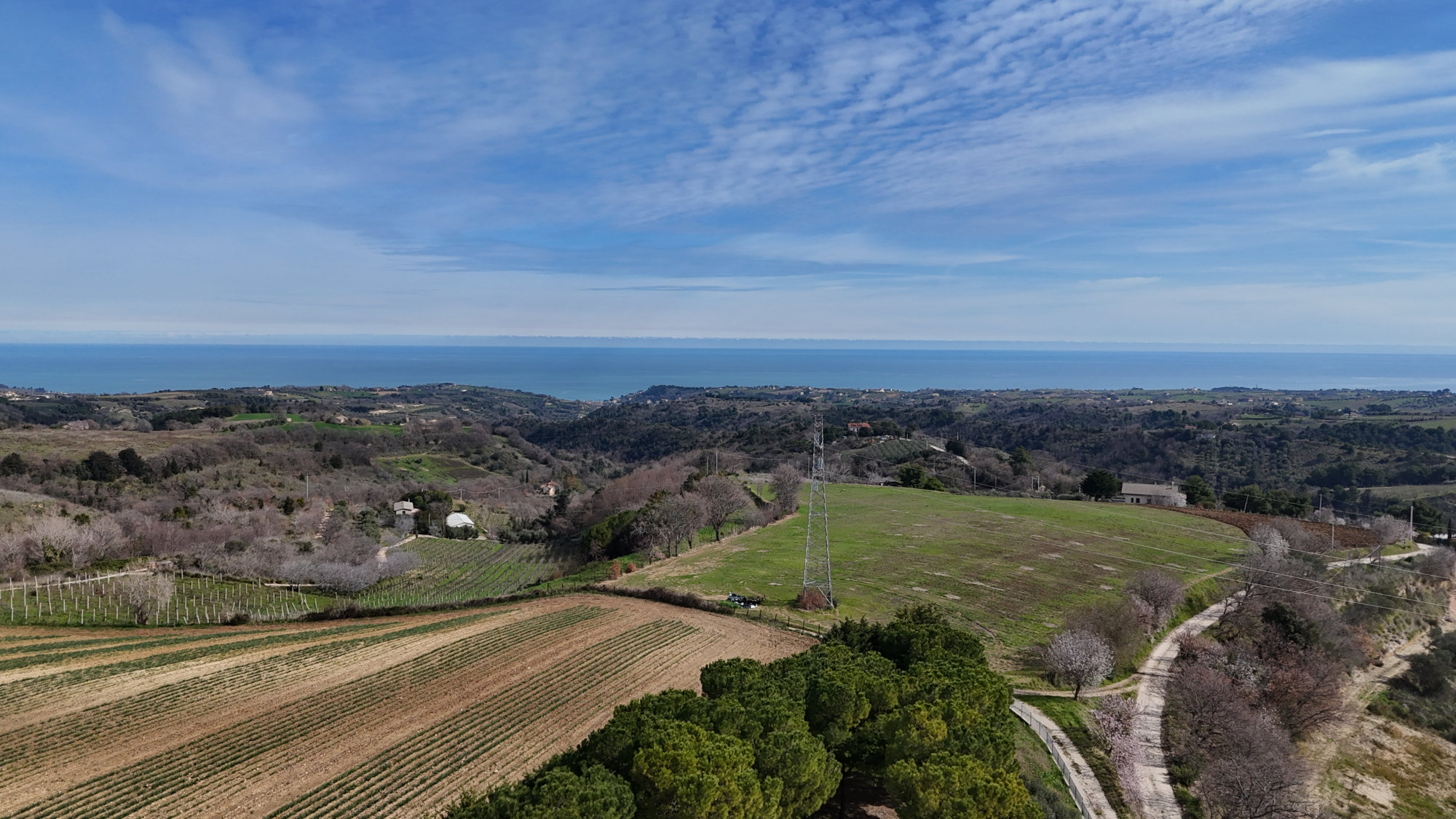 Country house with sea view in Ripatransone